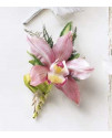 Le bouquet de corsage Vison rose